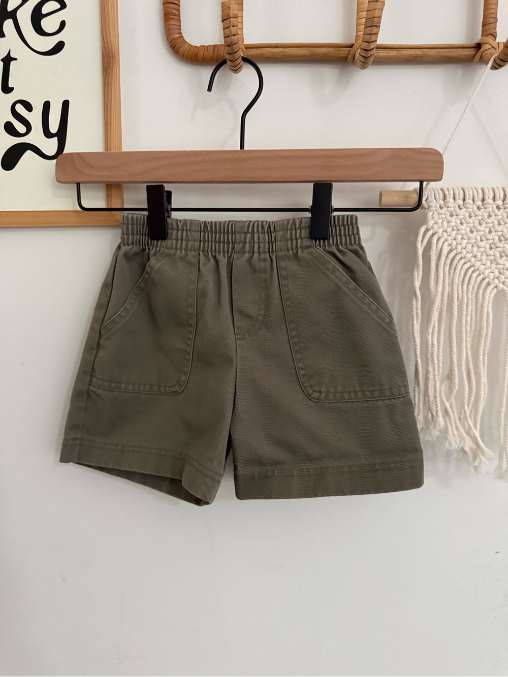 Vintage - Buster Brown 2T olive shorts